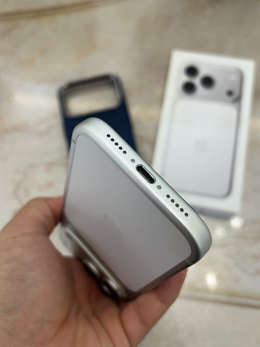 Iphone 17 pro srochna