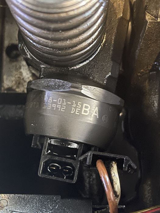 Injectoare/injector BA Passat b6/golf 5/touran 1.9 105 cai