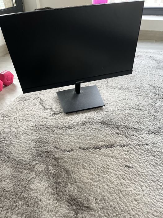Monitor supraveghere Hik