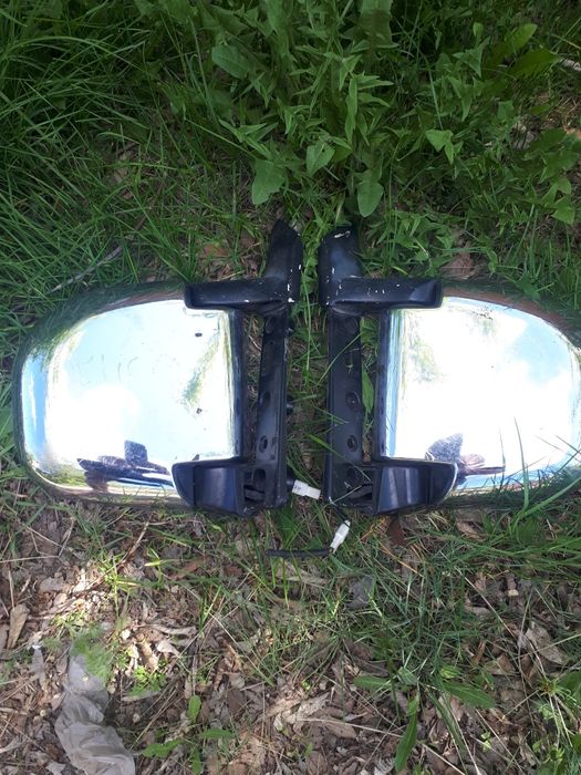 Продаю зеркала Delica и Starex