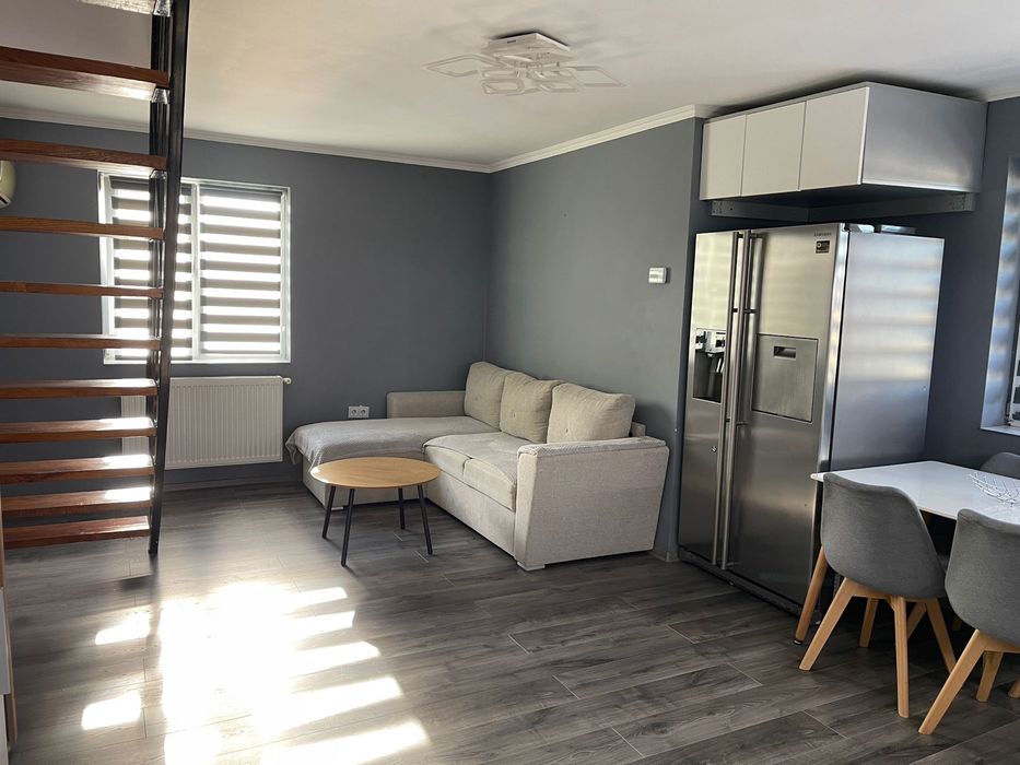 Vand apartament 2 dormitoare 2 bai 1 living cu bucatarie