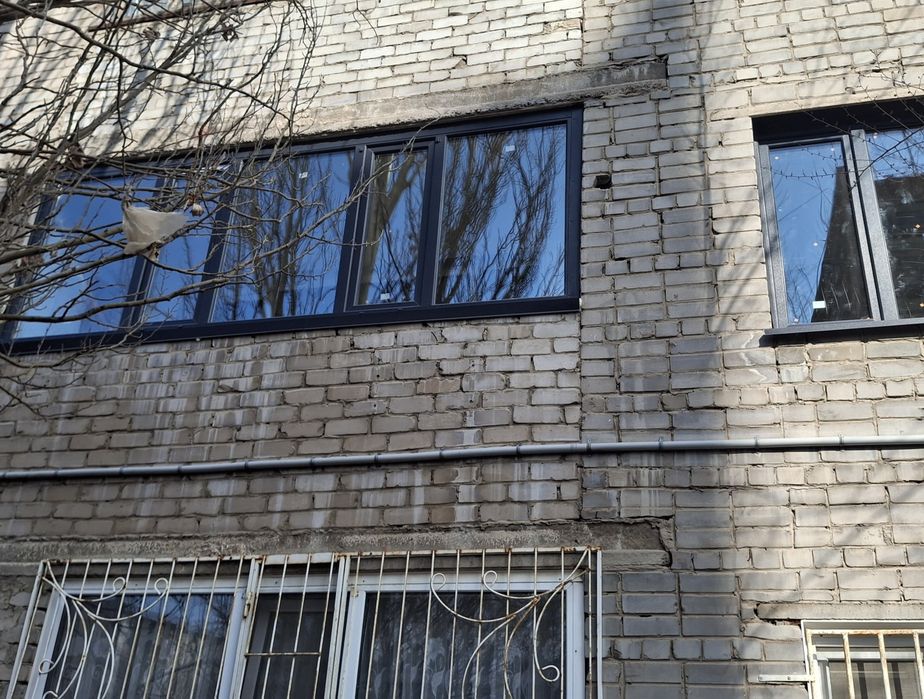 Пластиковые и алюминиевые окна