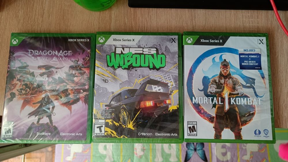 Xbox one и series x игры на дисках