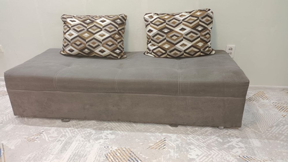 Диван 1 адамдық сатылады