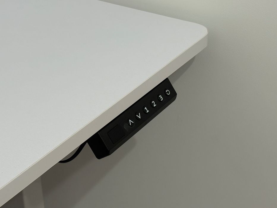 Birou reglabil automat