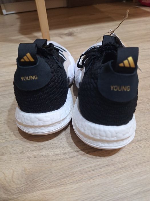 Адидас  мъжки маратонки