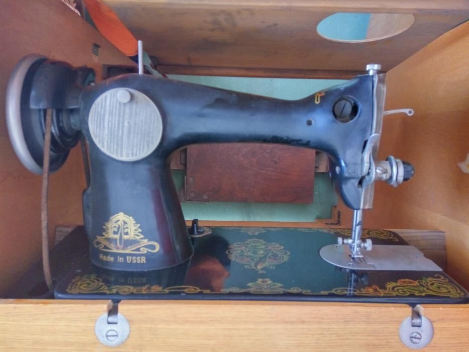 НАМАЛЕНА!!! Шевна машина крачна
