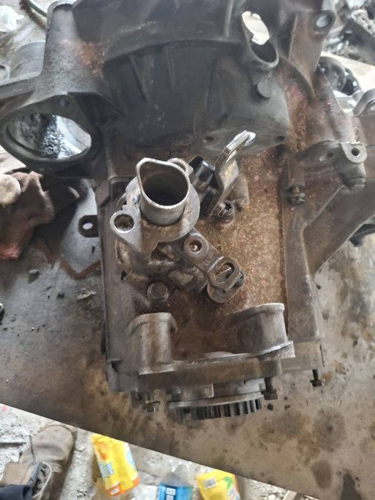 Продаётся КПП н пассат б3