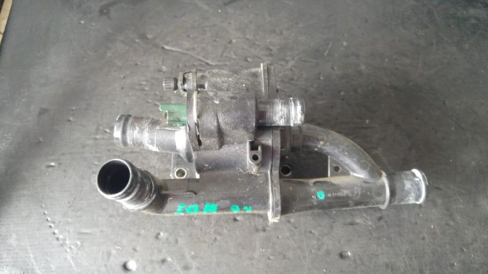 carcasa termostat 1.6 hdi 9hx peugeot 307 206 207 3008 citroen xsara  berlingo c4 c3