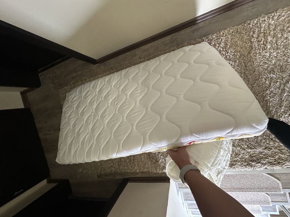 Бебешко креватче с матрак - Много добро състояние