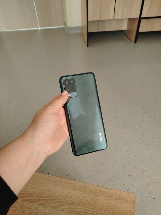 Продам сотка темно синий