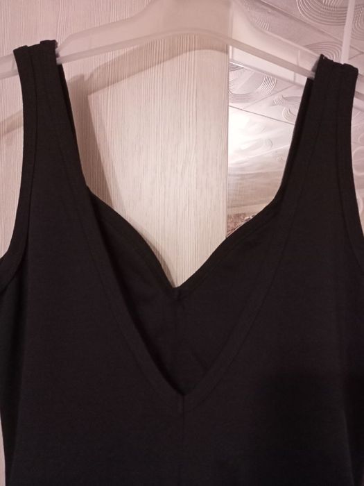 Нарядное женское платье