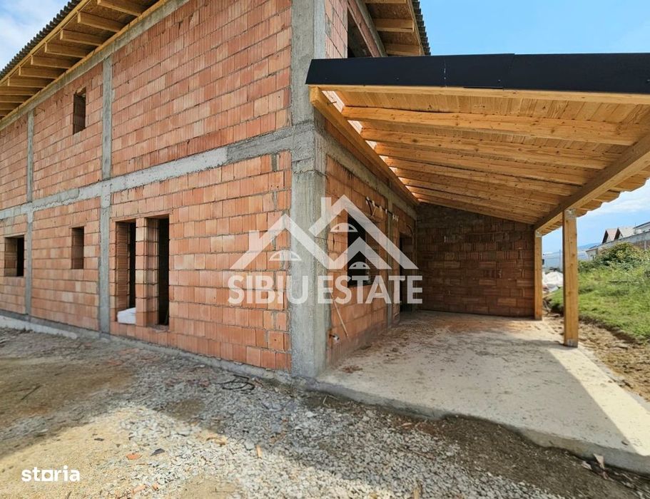 Casa 4 camere terasa Sibiu Calea Cisnadiei, NOU