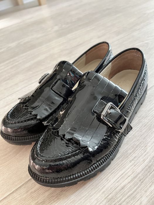 Школьная обувь