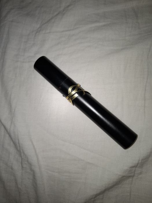 Mascara yven saint Lauren