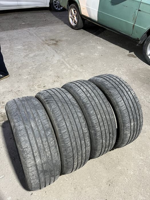 195/55/R16 MAXXIS в отл сост