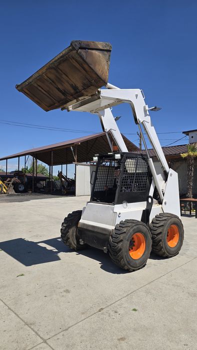 Vand Bobcat 943 brat excavat!