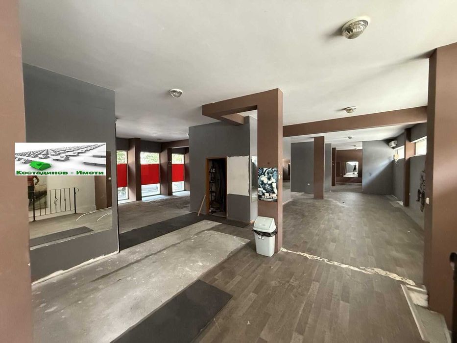 Просторен магазин в гр.Пловдив - кв. Кючук Париж!