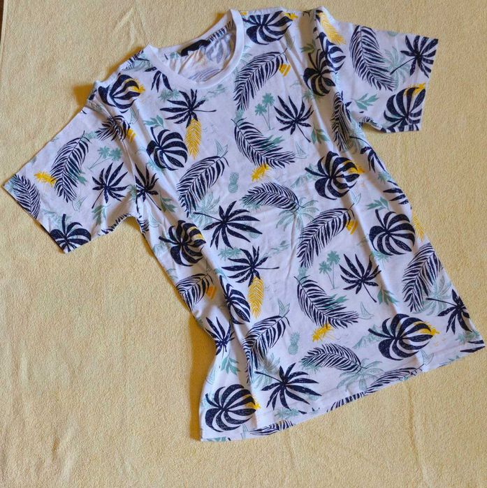 Фирменные Футболки на 13-15лет.