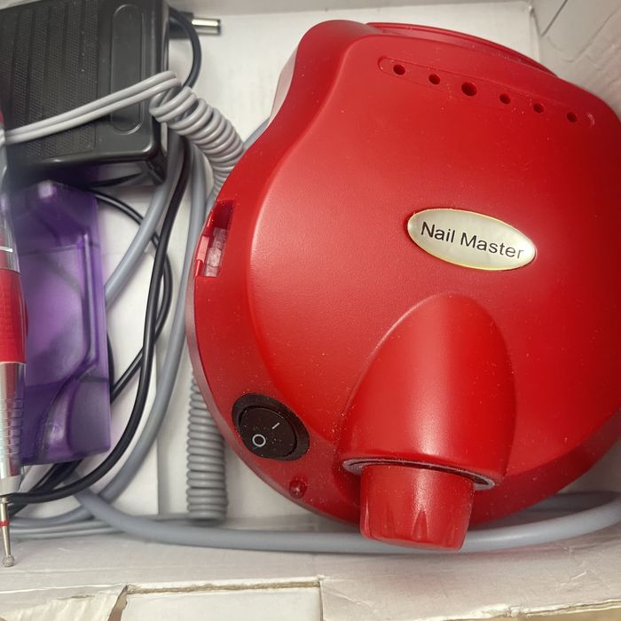 Маникюрный аппарат