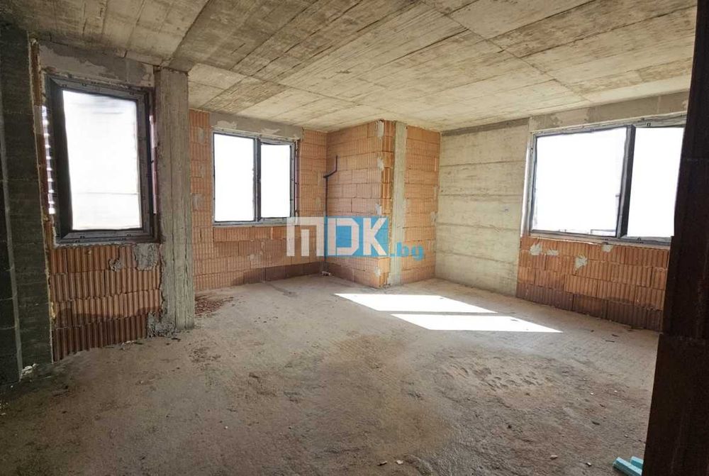 Тристаен с АКТ 14 Без комисионна! Опция паркиране