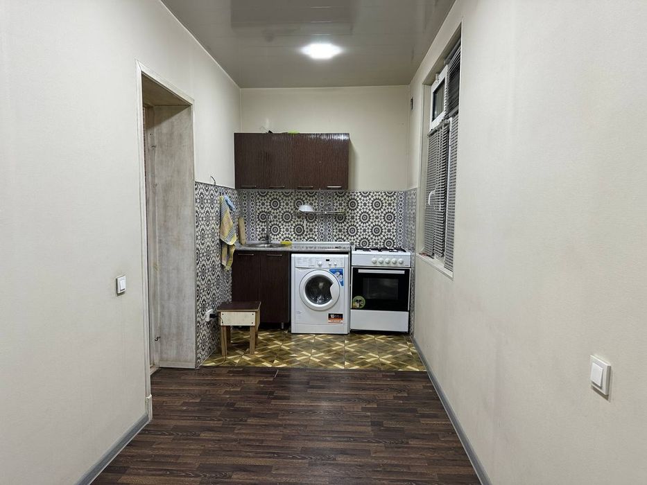 Сотилади! Сергели-7, 2>3 хонали КВ. 1-этаж (ЭЛОННИ ОХИРИГАЧА У́КИНГ)