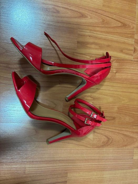 Sandale Stradivarius