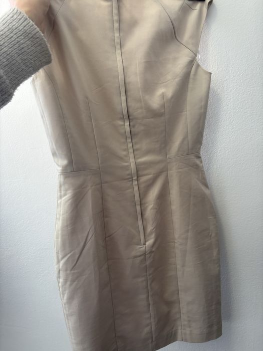 Дамска рокля.