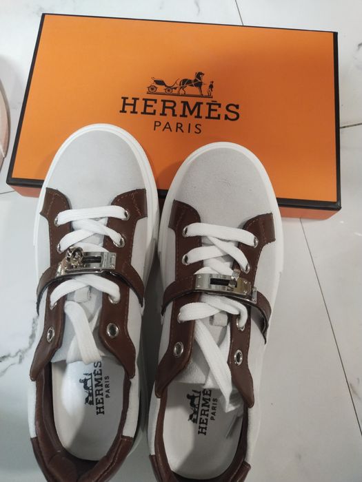 Продам кеды кроссовки