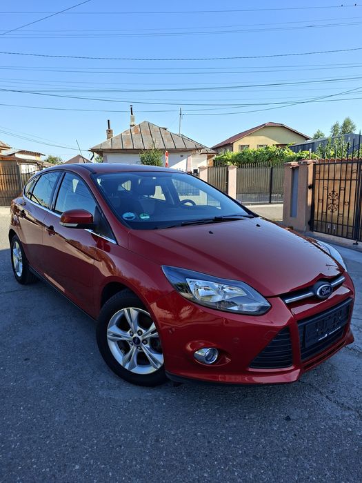 FORD Focus 2013 — imagine 3