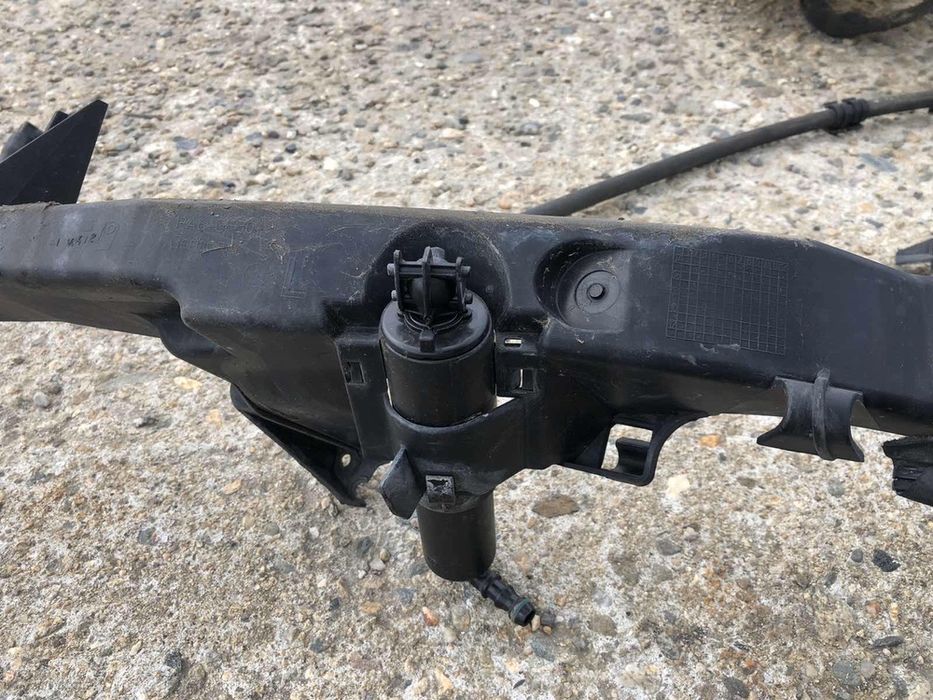 Система измиване фарове БМВ Е90/91/92 (pruskalki farove E90)