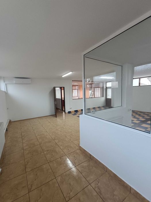Birouri - Spatii comerciale - 150 mp