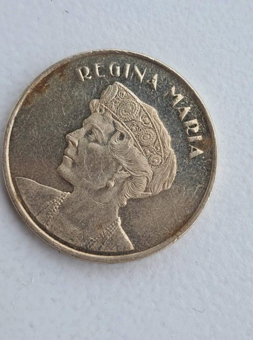 Vând monede de colecție
