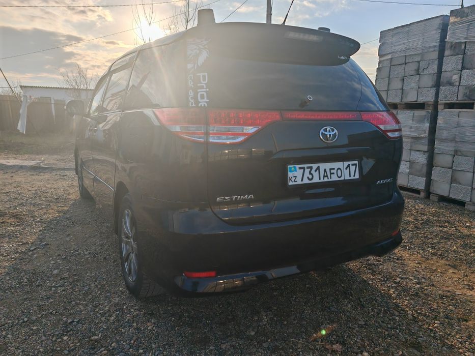 Минивен такси услуги