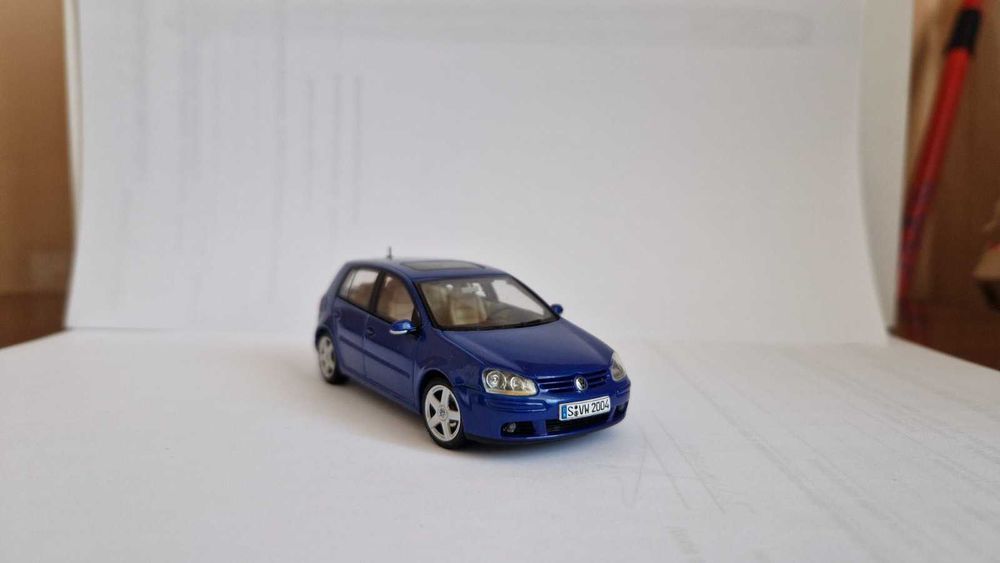 Модели diecast cars Мерцедес Фолксваген БМВ Субару