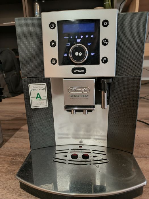 Espressor Delonghi Perfecta Cappuccino