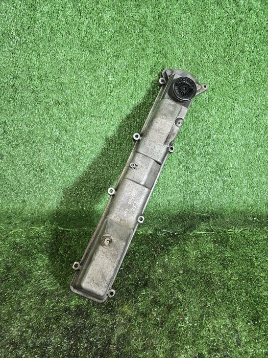 Клапанная крышка головки гбц Лексус ЖС300 ЖС 300 160  GS300 GS 2jz