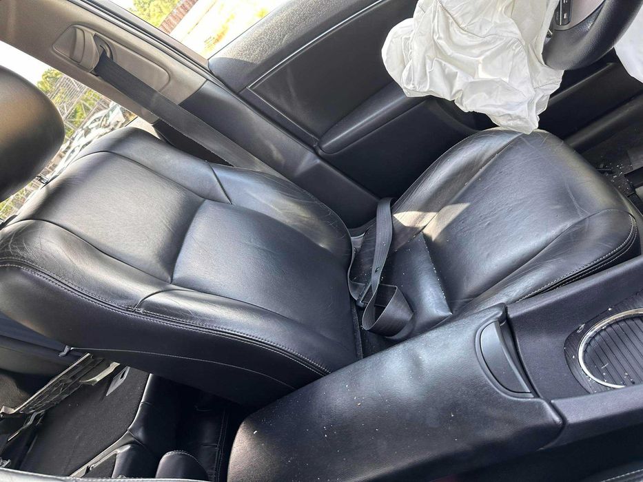 На Части Toyota Avensis T27 Тойота Авенсис 2.2 150 D-4d Д-4д 2010г