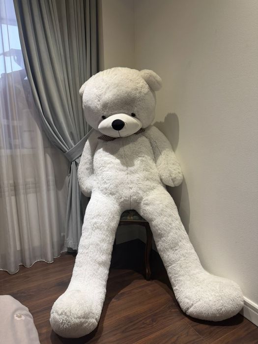 Продам плюшевого мишку