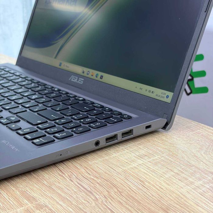 ASUS X515FA / Intel Core i3-10110U / 8 GB / SSD 512 GB / Intel UHD