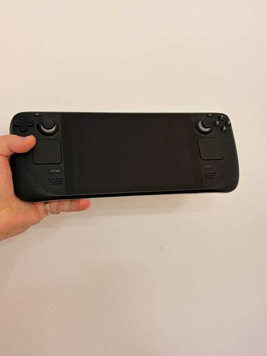 Steam Deck LCD на 512