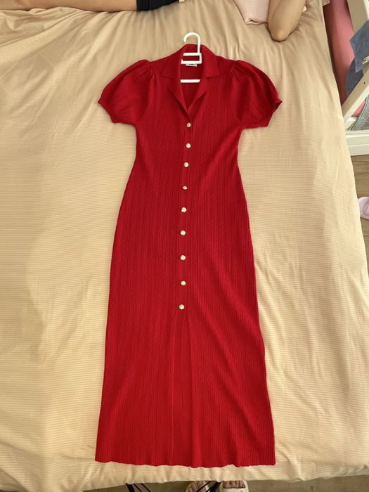 Продаю платье красное Lime