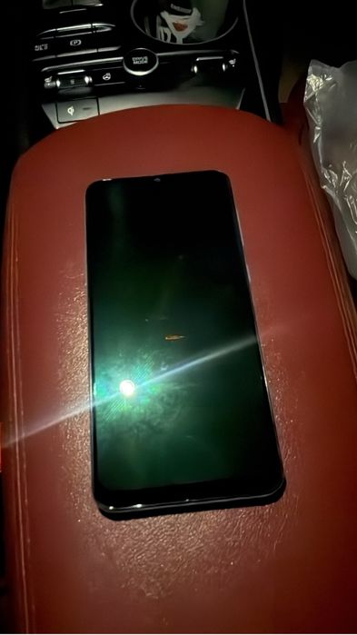 Продам телефон а50