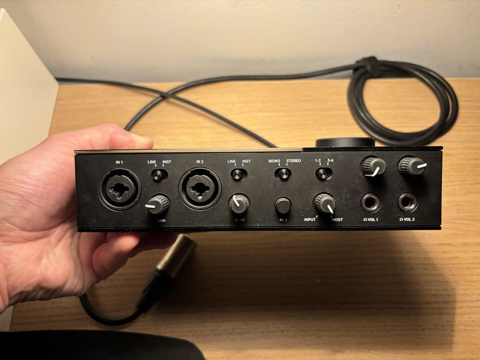 Native Instruments Komplete Audio 6 MKII