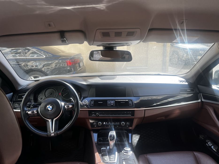 Bmw F11 520 184cp 2010