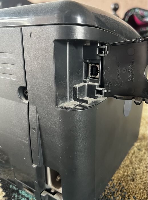 Продам Б/У принтер Canon на запчасть