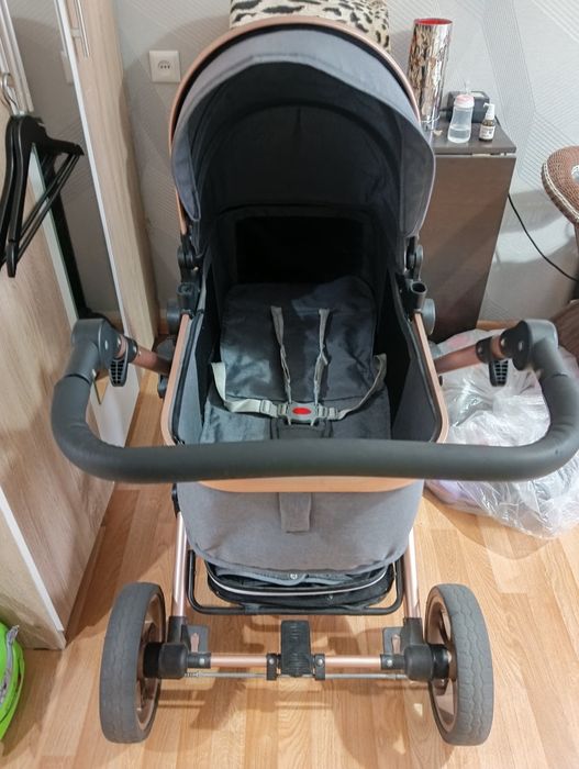 Детская коляска 3в1