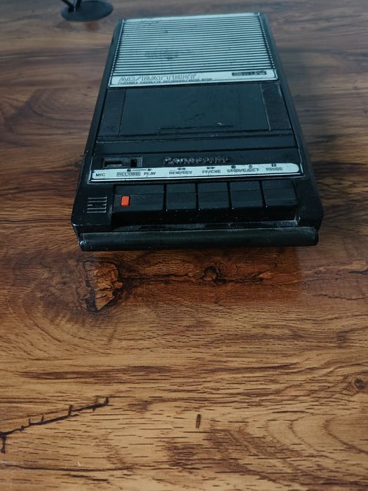 Panasonic Slim Line аудиомагнитафон