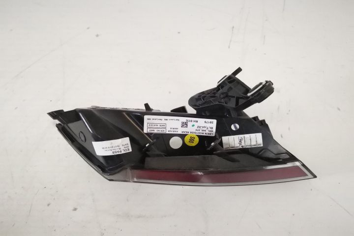 Стоп Десен Преден Ъгъл Led Оригинален В Добро Състояние Ламборджини Ур