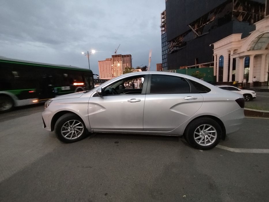 Lada Vesta Radnoy kraska Prapan bor shumka qlingan xulas ishi yo